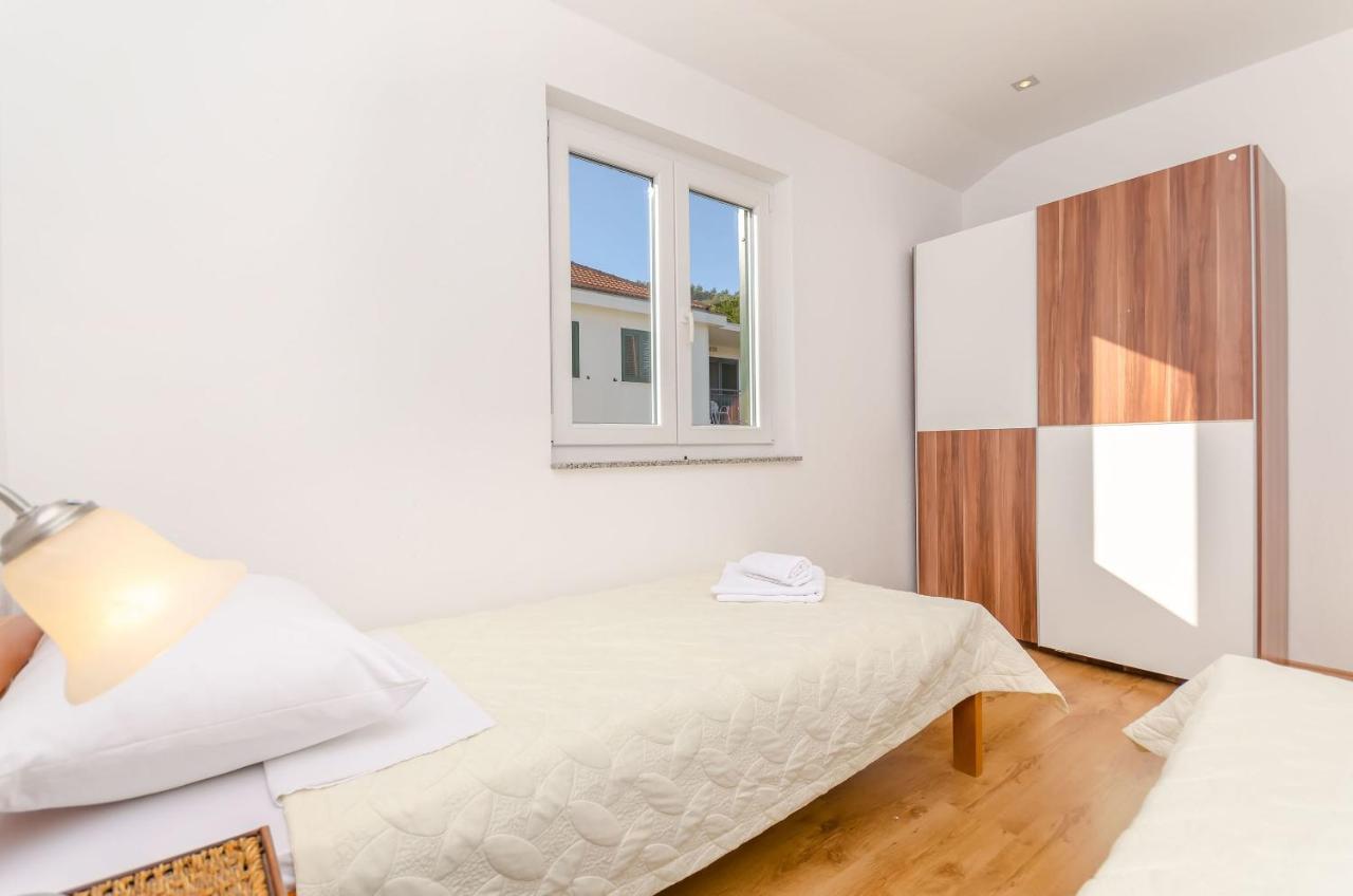 Apartments Mia トロギール エクステリア 写真